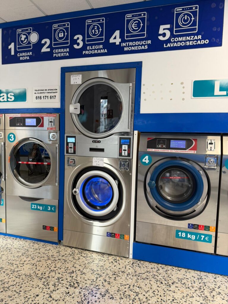 WhatsApp Image 2025-11-11 at 09.00.50 (2)